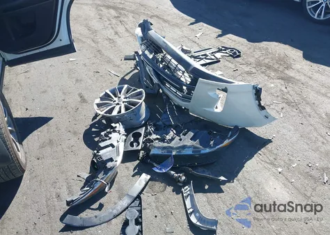 2019 Toyota Highlander Hybrid Xle z USA, uszkodzony, nr VIN 5TDJGRFH6KS071544